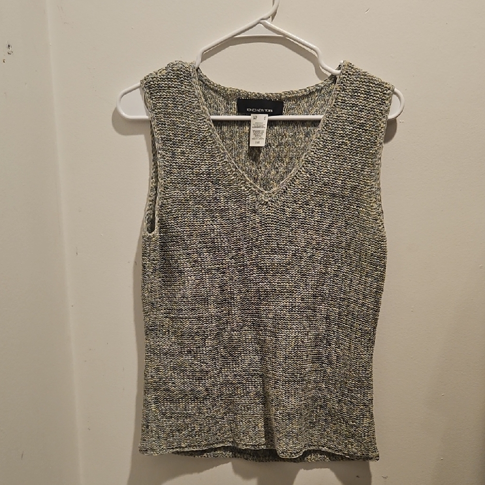 Jones New York Textured Knit Top in Gray and Cream